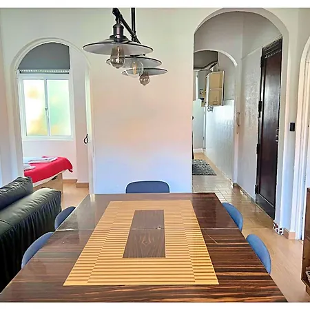 2br Near Estrela Garden Apartment