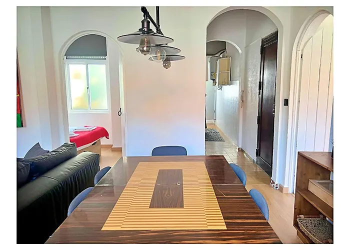 2br Near Estrela Garden Apartment