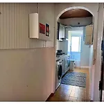 2br Near Estrela Garden