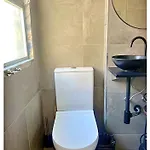 2br Near Estrela Garden Апартаменты Лиссабон